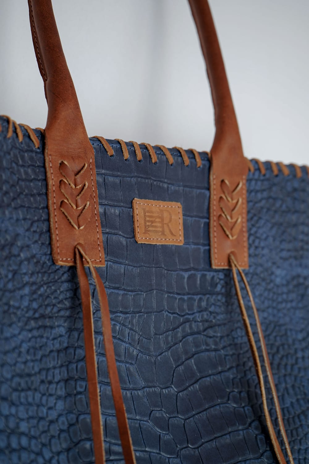 Cartera Magnolia